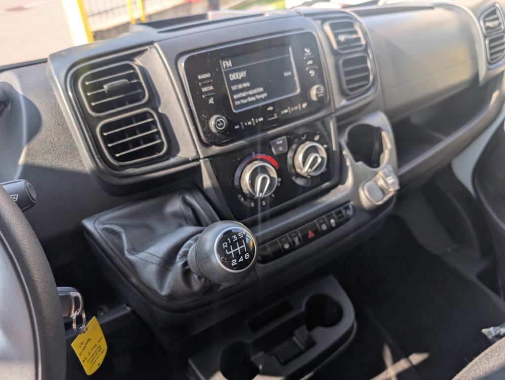 PEUGEOT Boxer 335 2.2 BlueHDi 140 S&S PM-TM L2H2 Furgone - 26