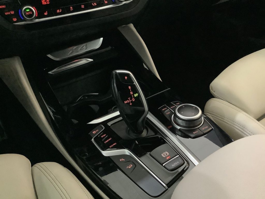 BMW X4 xDrive20d 48V Msport-X - 8