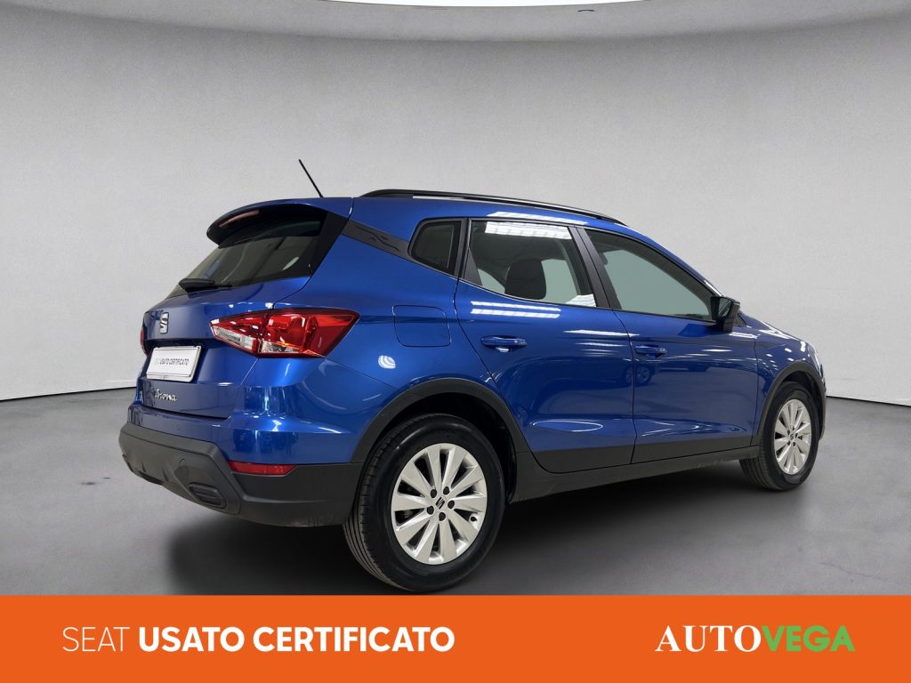 SEAT Arona 1.0 ecotsi style 115cv dsg - 4