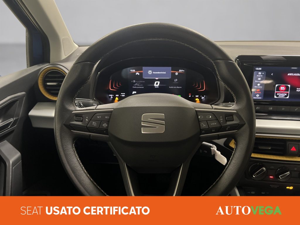 SEAT Arona 1.0 ecotsi style 115cv dsg - 9