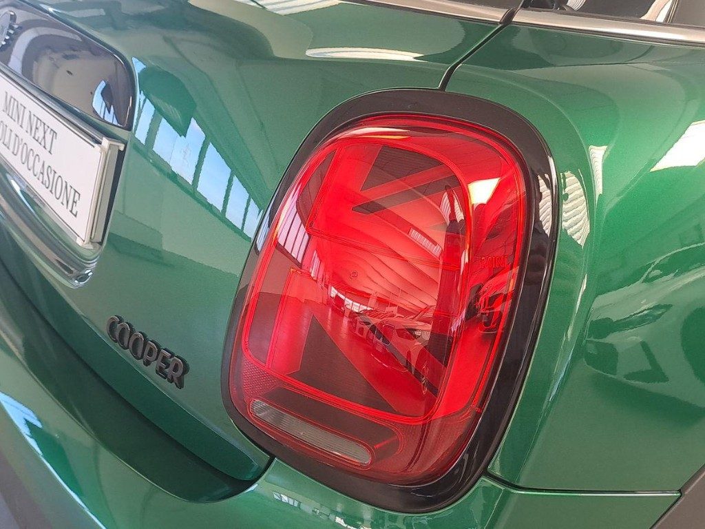 MINI Cooper 1.5 Cooper Camden Pacchetto Premium 5 porte Aut. - 7