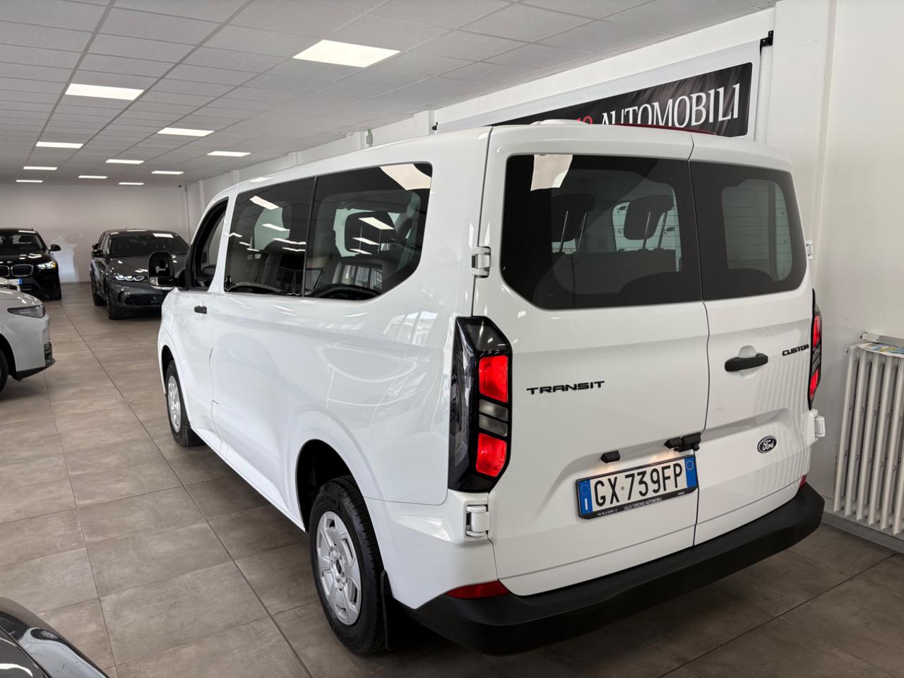 FORD Transit Custom 320 2.0 EcoBlue 136CVCombi 9 POSTI €24900+IVA - 4