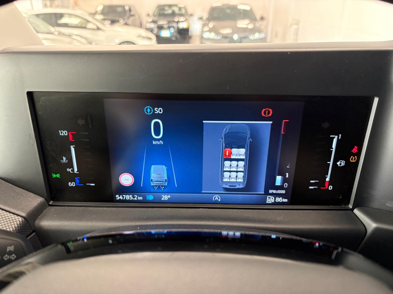 FORD Transit Custom 320 2.0 EcoBlue 136CVCombi 9 POSTI €24900+IVA - 12