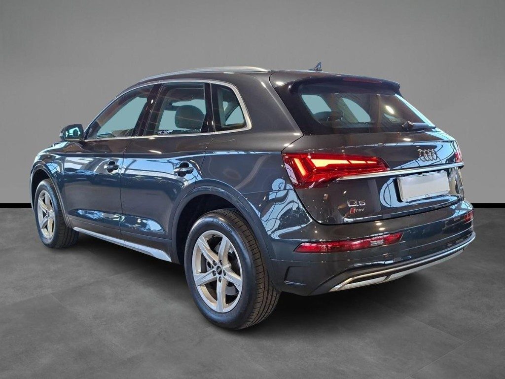 AUDI Q5 40 TDI 204 CV quattro S tronic - 3