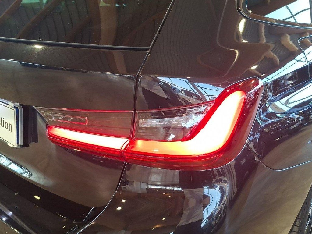 BMW 320 d 48V xDrive Touring Msport Pro Aut. + Tetto apr. - 7