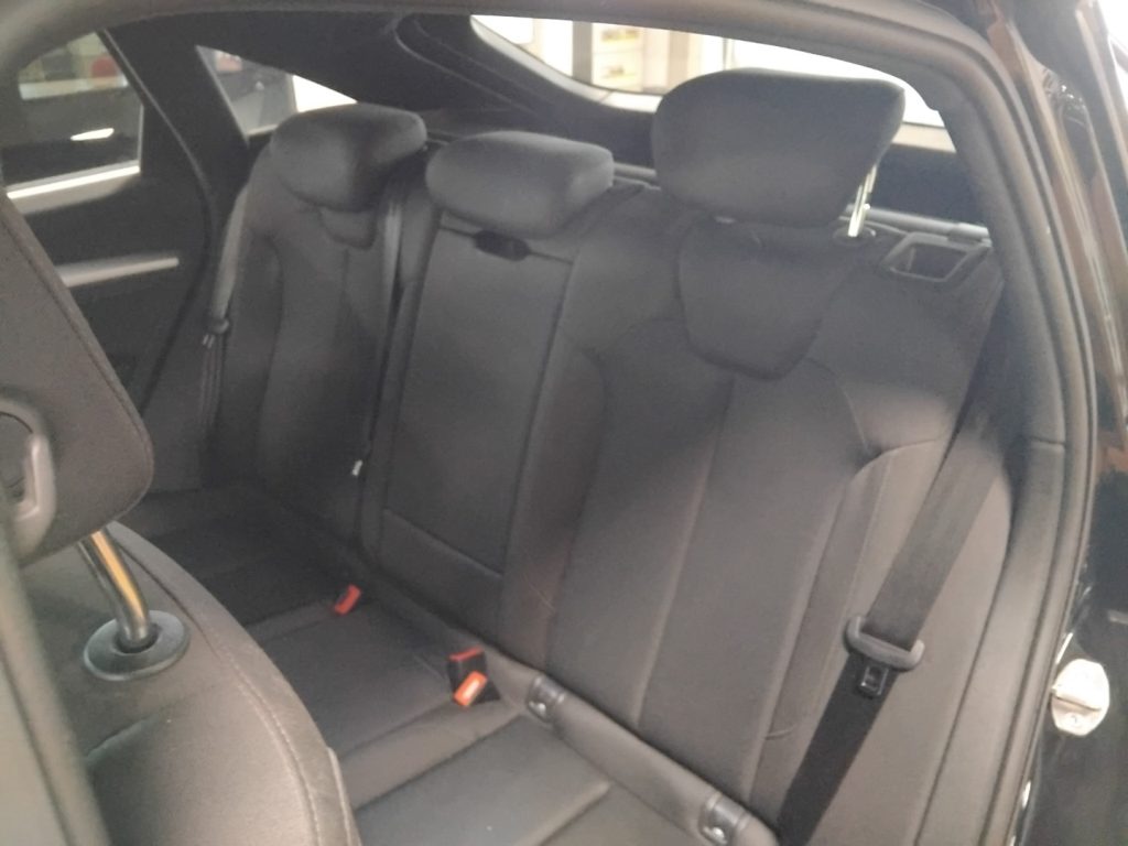 AUDI Q5 SPORTBACK 40 TDI quattro S tronic S line MHEV - 9