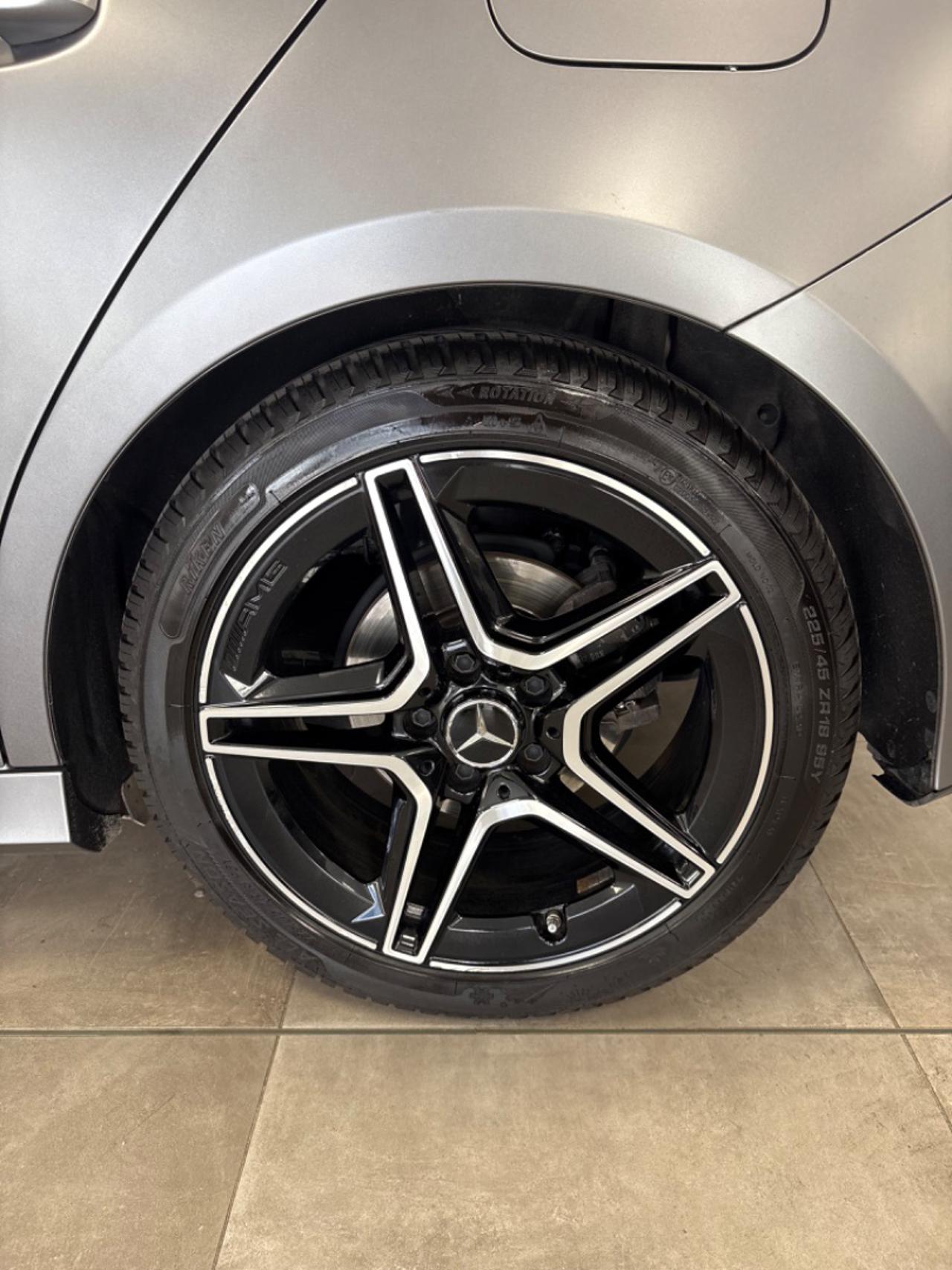 MERCEDES-BENZ A 180 d Automatic Premium EDITION TETTO APRIBILE - 18