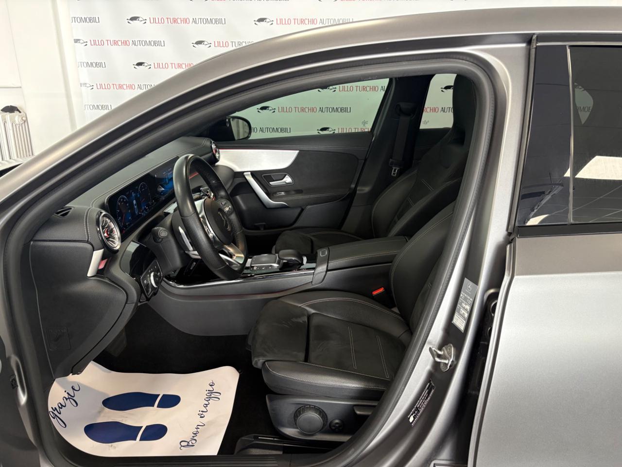 MERCEDES-BENZ A 180 d Automatic Premium EDITION TETTO APRIBILE - 8