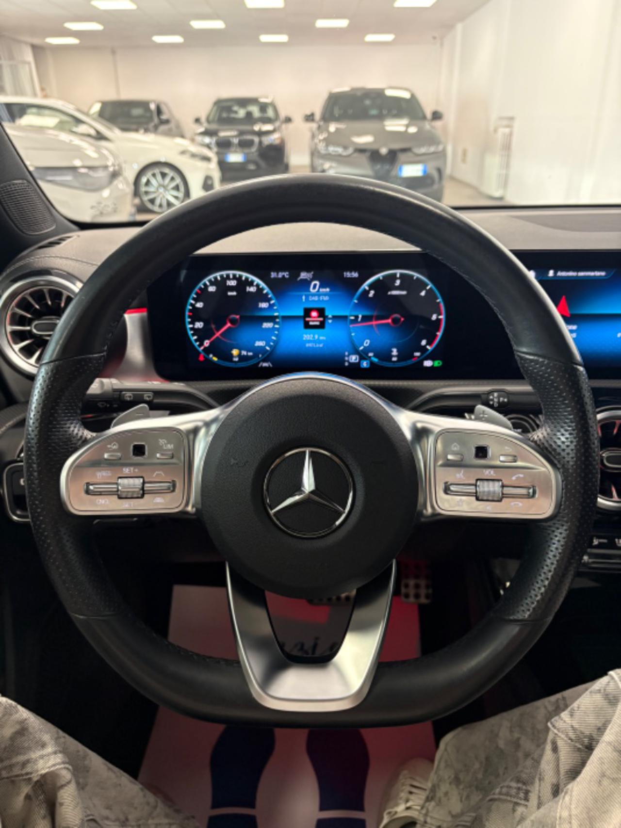 MERCEDES-BENZ A 180 d Automatic Premium EDITION TETTO APRIBILE - 9