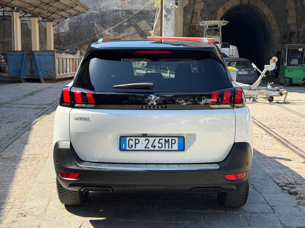 PEUGEOT 5008 BlueHDi 130 S&S EAT8 Allure Pack 7 POSTI - 6