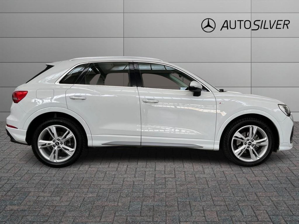 AUDI Q3 35 TDI S tronic S line edition - 5