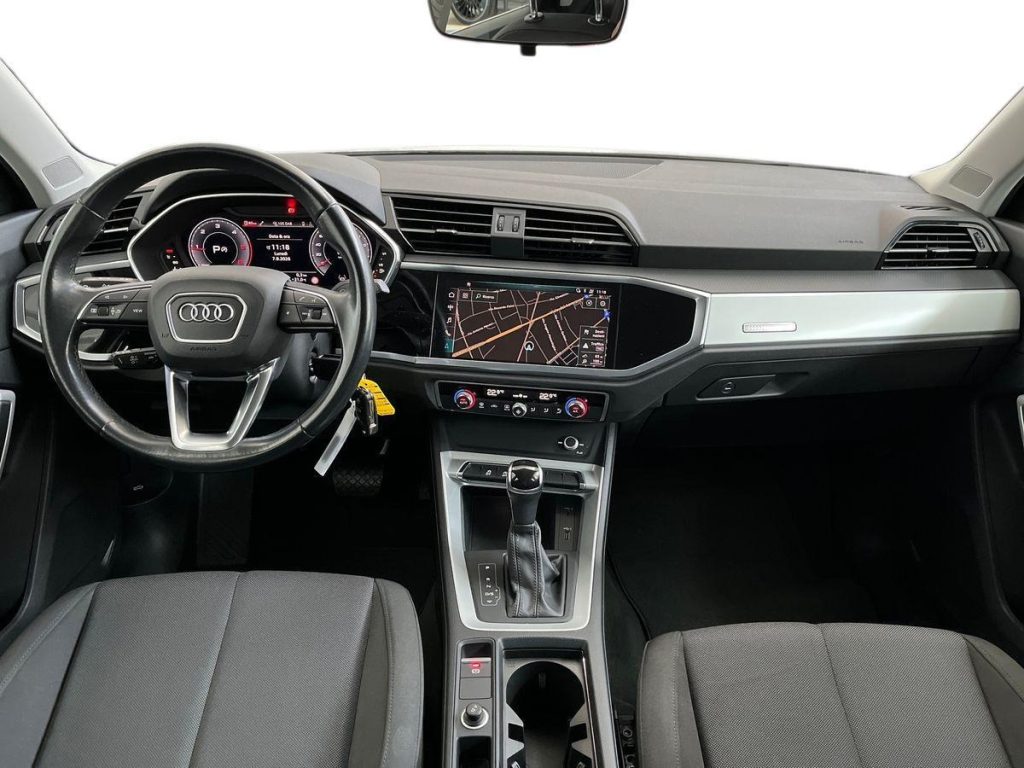 AUDI Q3 35 TDI S tronic S line edition - 9