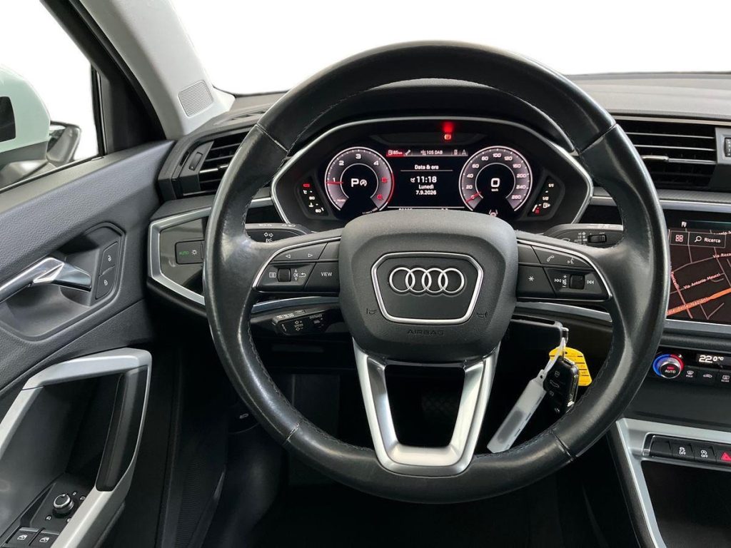 AUDI Q3 35 TDI S tronic S line edition - 11