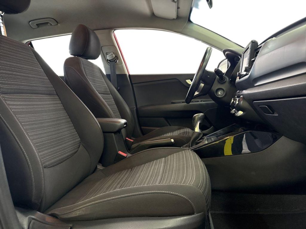 KIA Stonic 1.6 CRDi 115 CV Style - 10