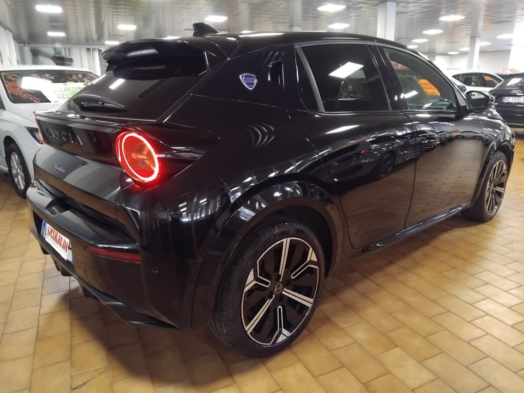 LANCIA Ypsilon 1.2 Hybrid e-DCT LX 17 C/GRIMALDI SPECIAL DAY - 6