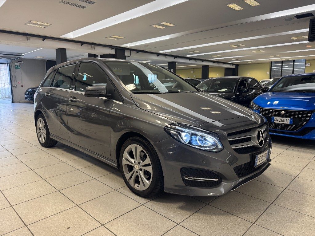 MERCEDES-BENZ B 180 d Automatic Sport+LED+UNICO PROPRIETARIO - 3