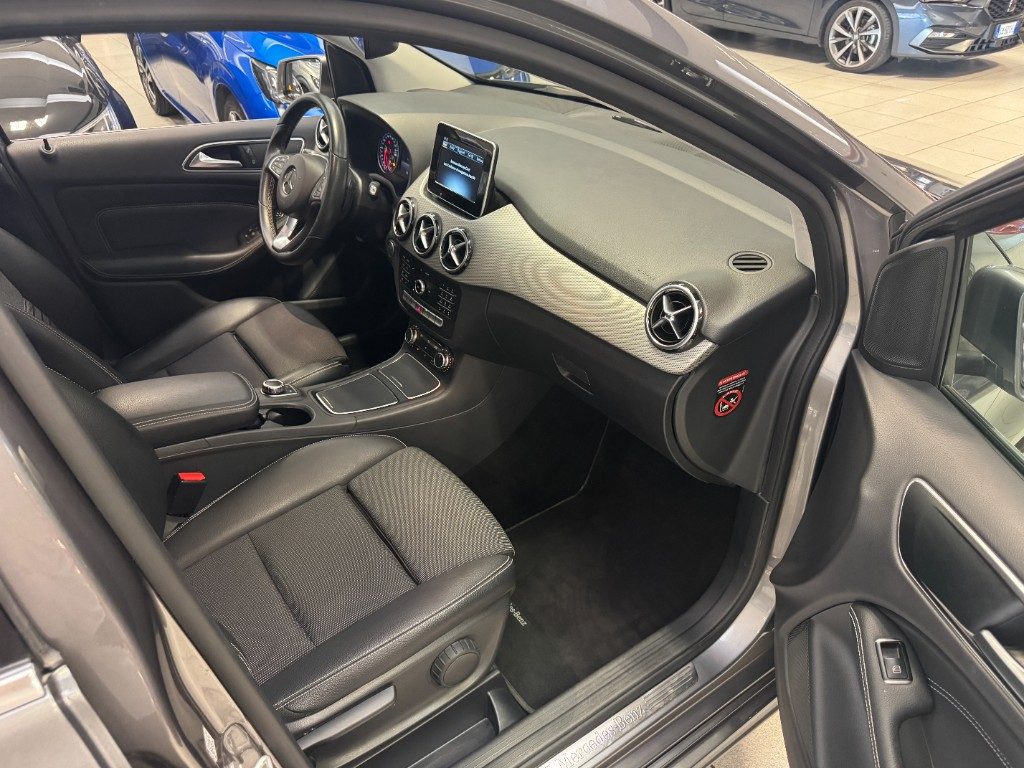 MERCEDES-BENZ B 180 d Automatic Sport+LED+UNICO PROPRIETARIO - 10