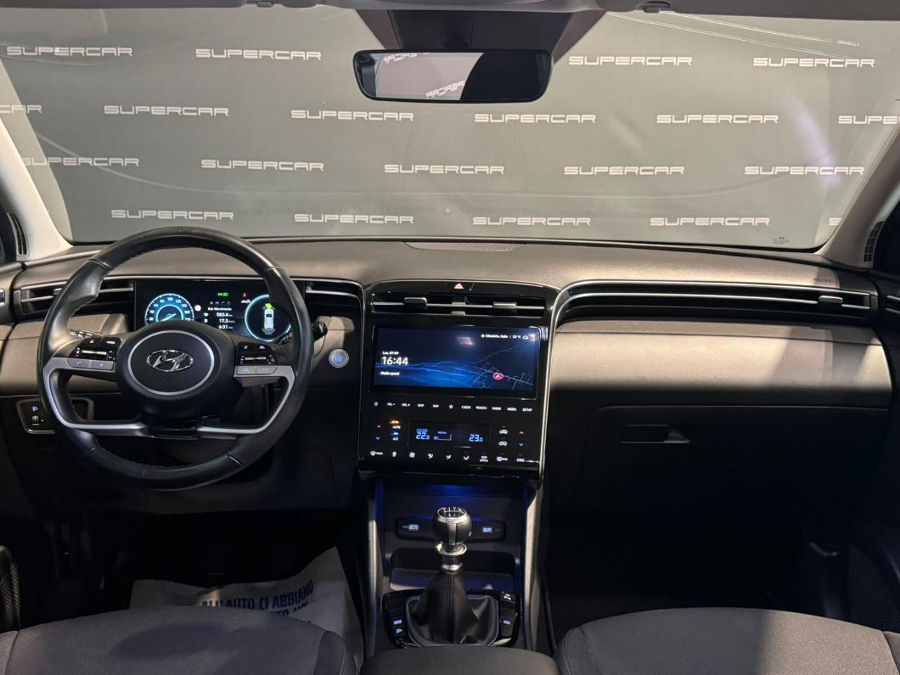HYUNDAI Tucson 1.6 CRDI XLine - 10