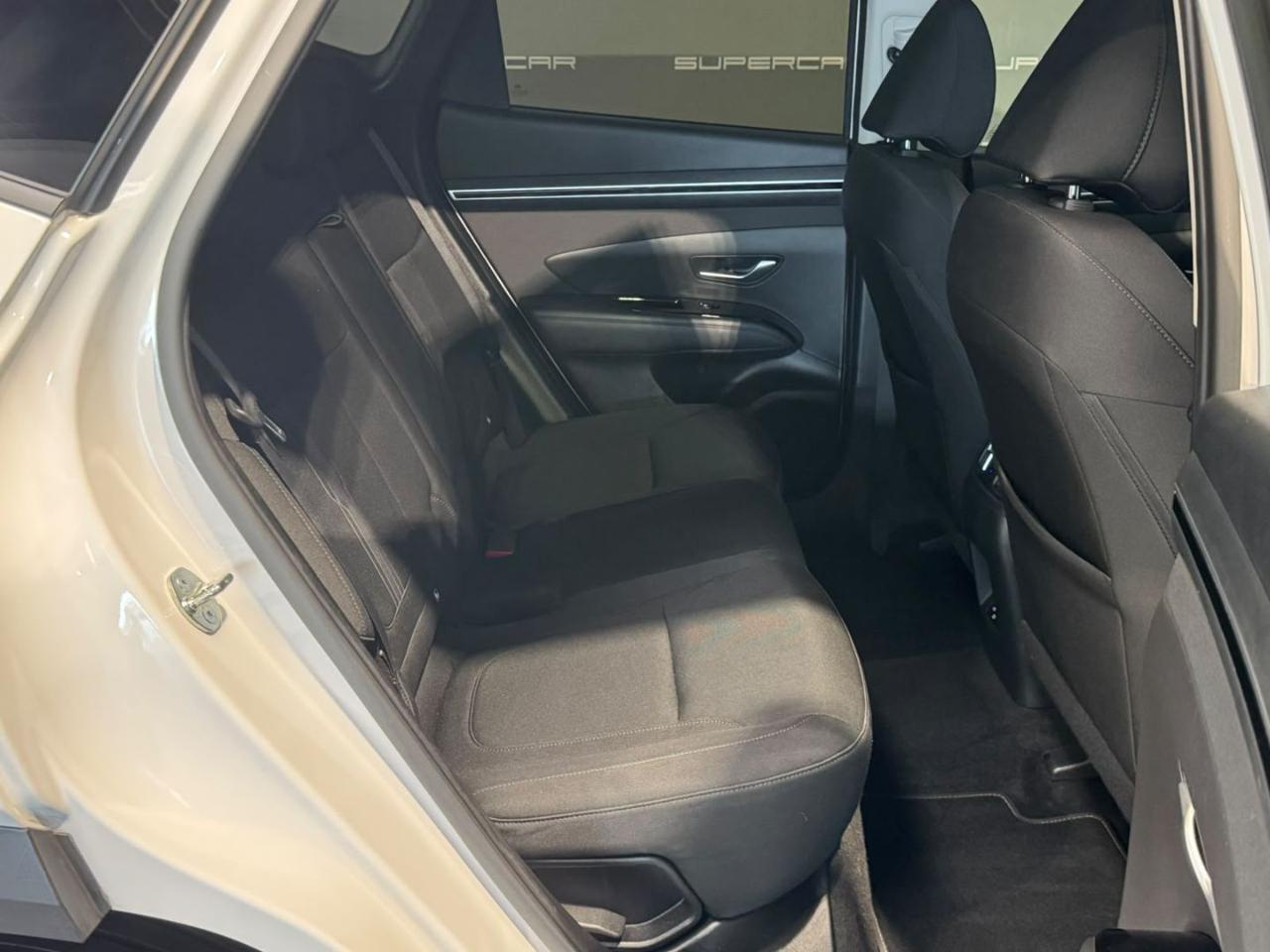 HYUNDAI Tucson 1.6 CRDI XLine - 13