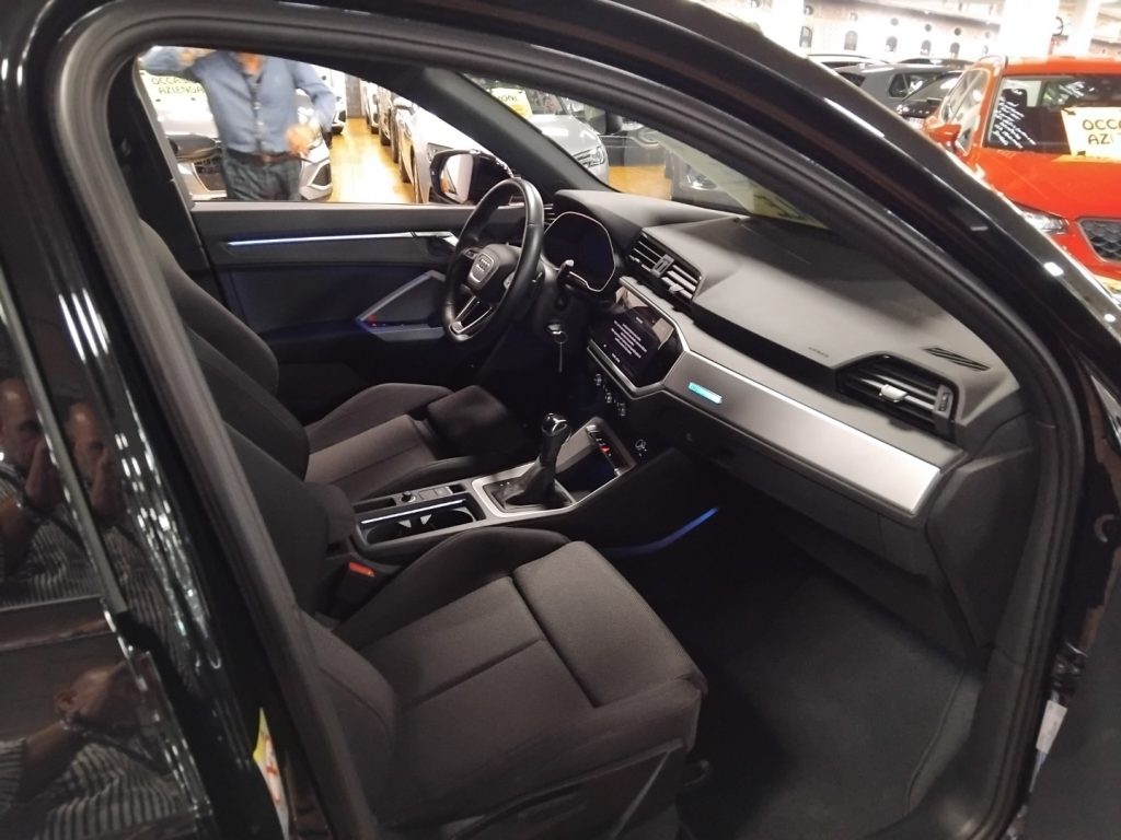 AUDI Q3 35 TDI S tr. Identity Black 20 FULL C/GRIMALDI SP - 15