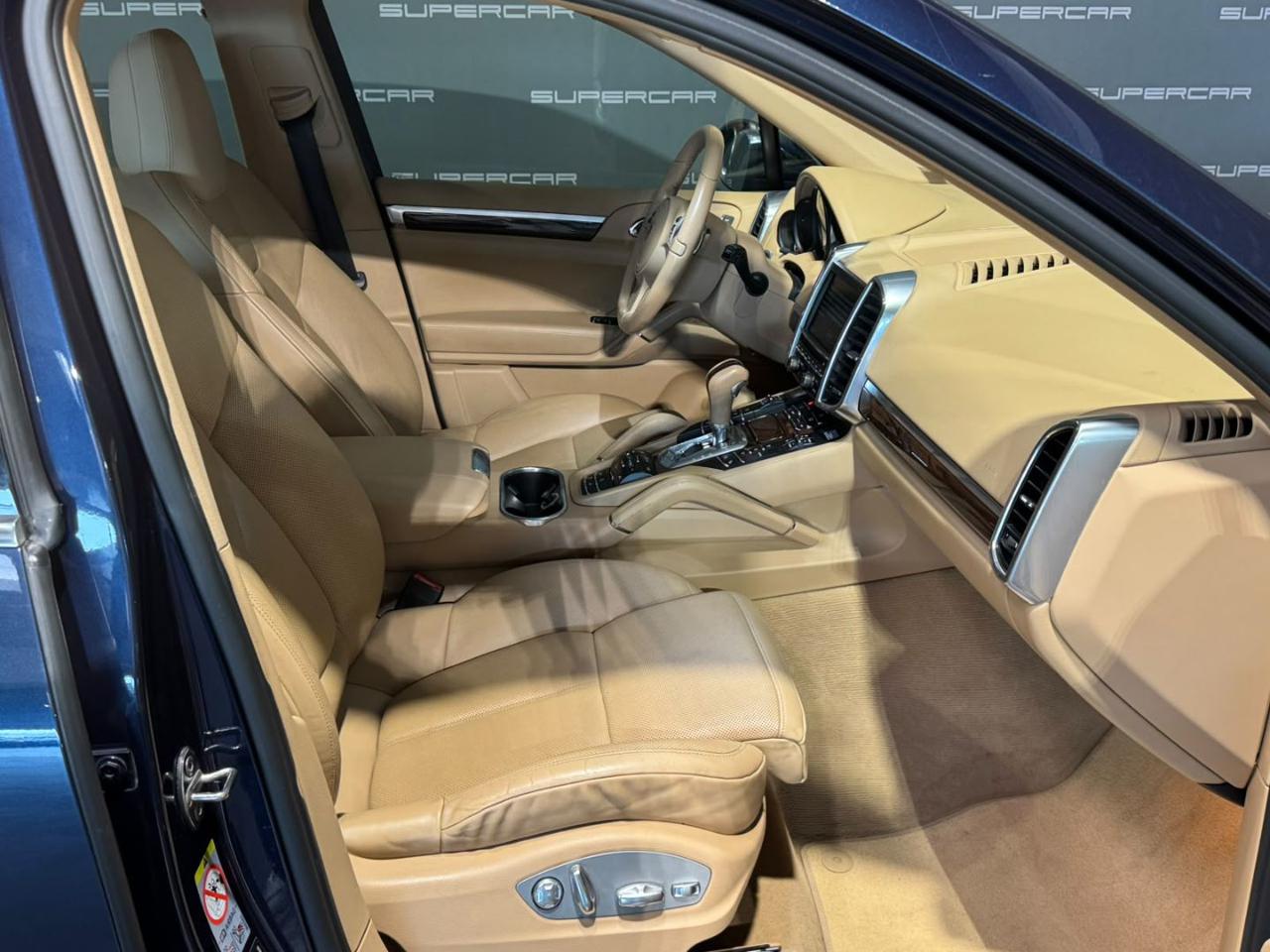 PORSCHE Cayenne 3.0 Diesel - 9