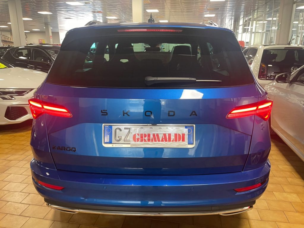 SKODA Karoq 2.0 TDI SCR DSG SportLine - 4