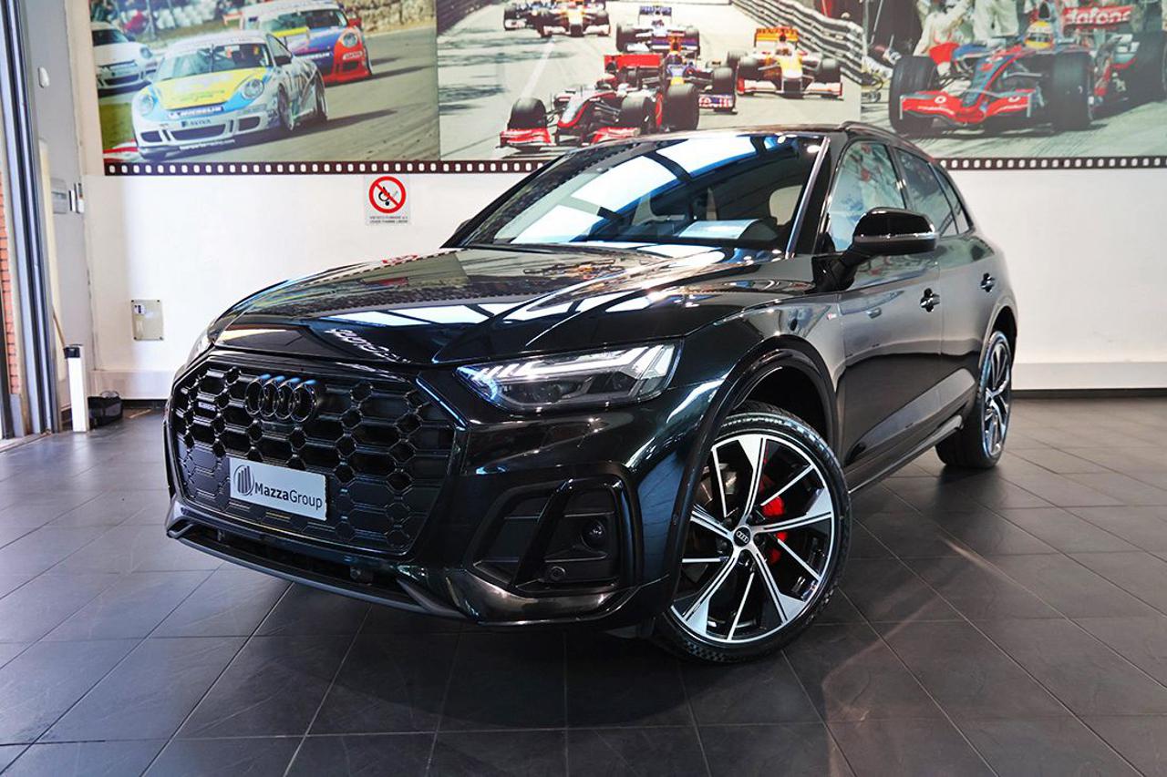 AUDI Q5 40 TDI Quattro S-Tronic S-Line Plus - 8
