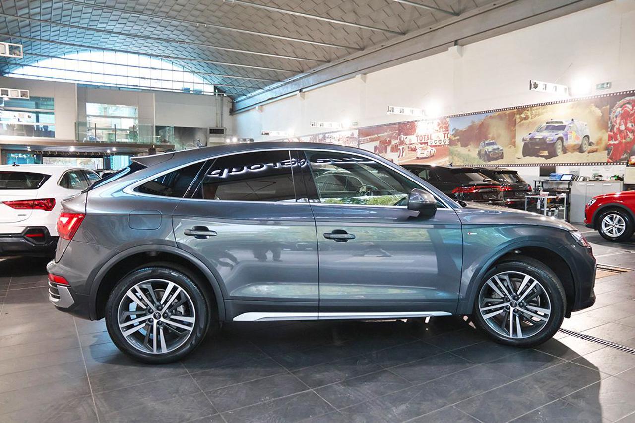 AUDI Q5 40 TDI Sportback Quattro S-Tronic S-Line Plus - 10