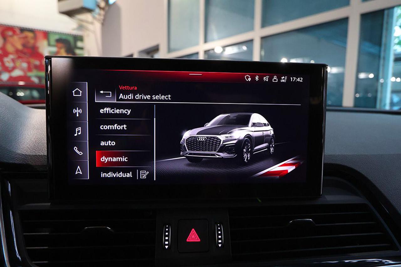 AUDI Q5 40 TDI Sportback Quattro S-Tronic S-Line Plus - 27