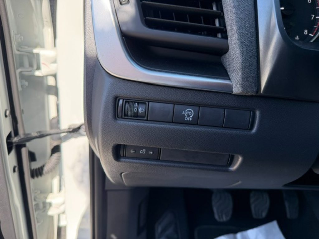 NISSAN Qashqai MHEV 140 CV Acenta - 13