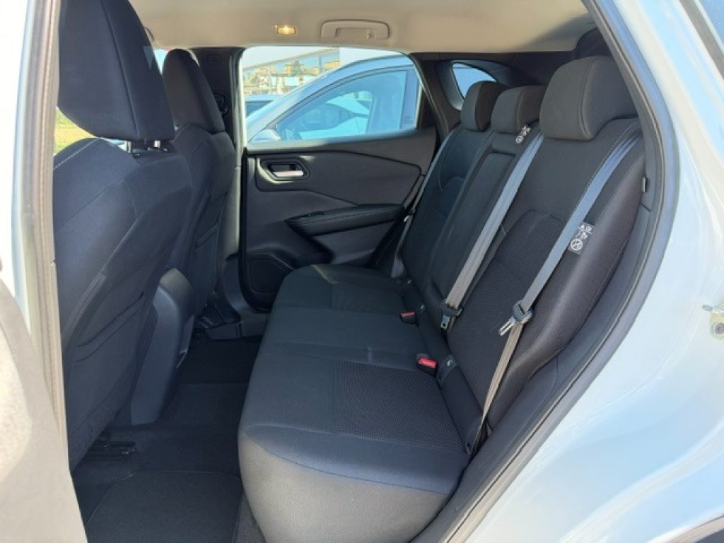 NISSAN Qashqai MHEV 140 CV Acenta - 23