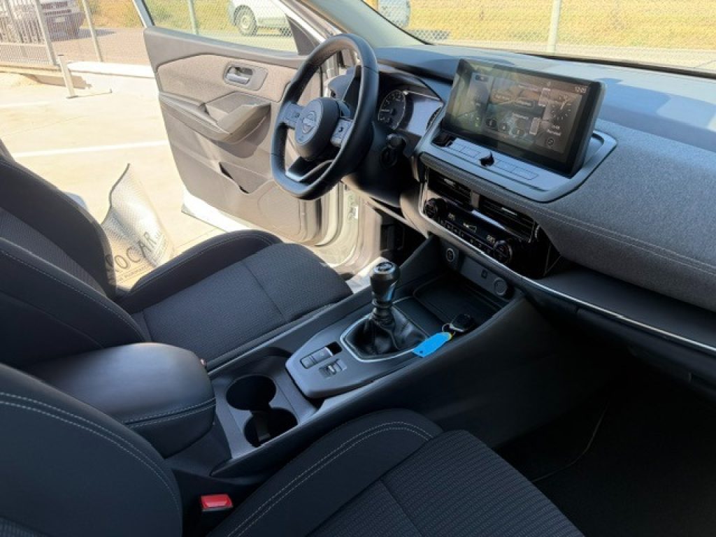 NISSAN Qashqai MHEV 140 CV Acenta - 31