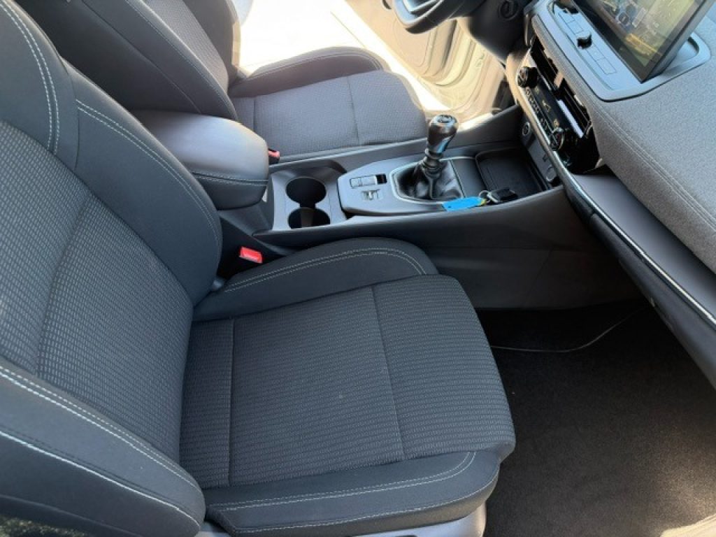 NISSAN Qashqai MHEV 140 CV Acenta - 32