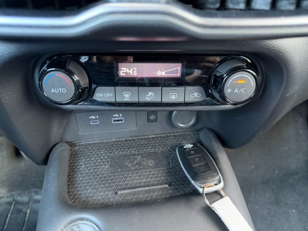 NISSAN Juke 1.0 DIG-T 114 CV N-Connecta - 23
