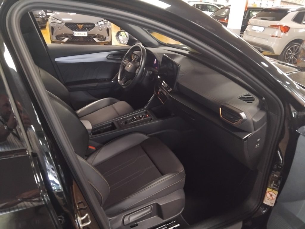 CUPRA Formentor 1.4 e-Hybrid DSG Impulse PLUG IN 19 VIDEO - 11