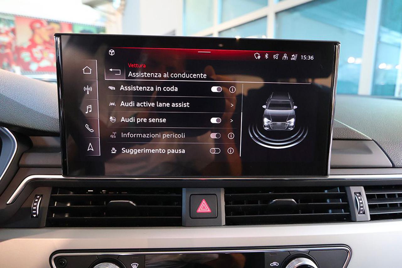 AUDI A4 40 TDI Avant Quattro S-Tronic Business Advanced - 30