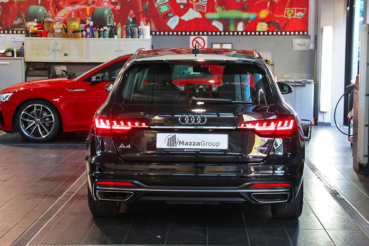 AUDI A4 40 TDI Avant Quattro S-Tronic Business Advanced - 4