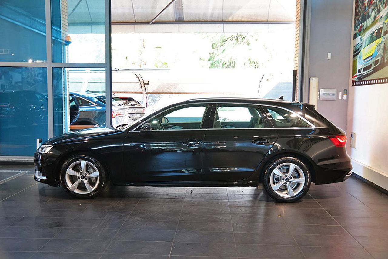 AUDI A4 40 TDI Avant Quattro S-Tronic Business Advanced - 3