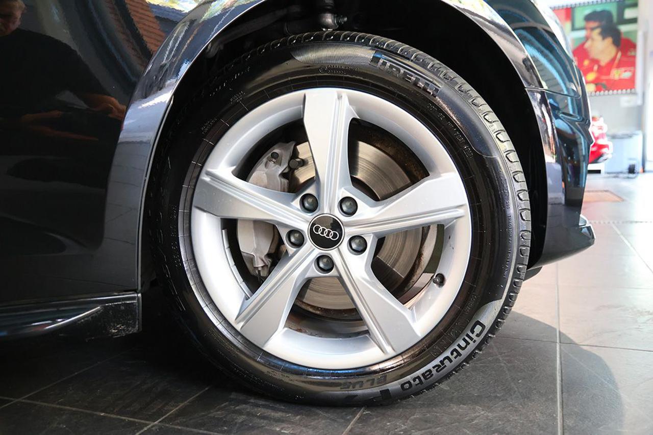 AUDI A4 40 TDI Avant Quattro S-Tronic Business Advanced - 6