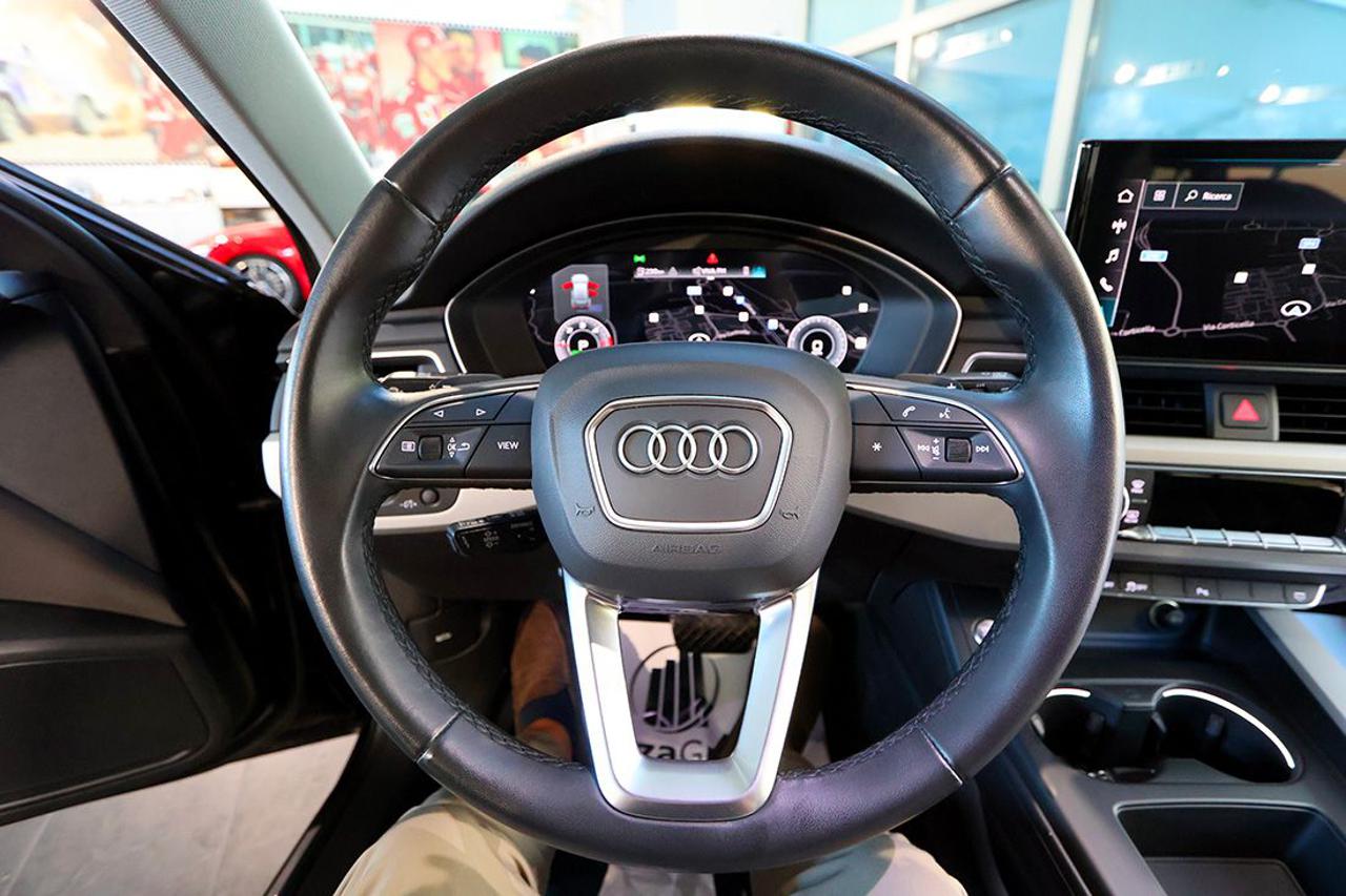 AUDI A4 40 TDI Avant Quattro S-Tronic Business Advanced - 21
