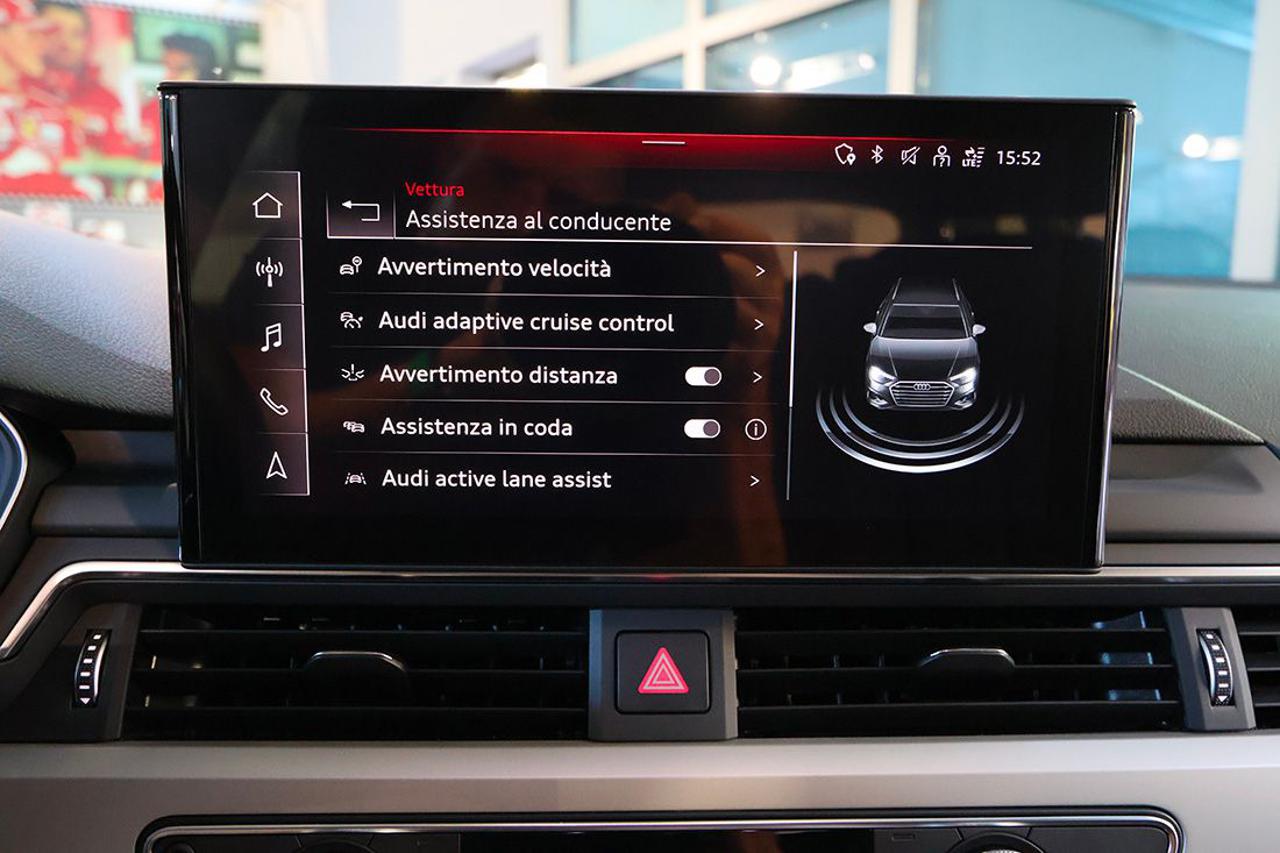AUDI A4 40 TDI Avant Quattro S-Tronic Business Advanced - 29