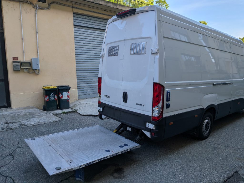 IVECO Daily 35-160  SUPERLUNGO TA    SPONDA IDRAULICA - 2