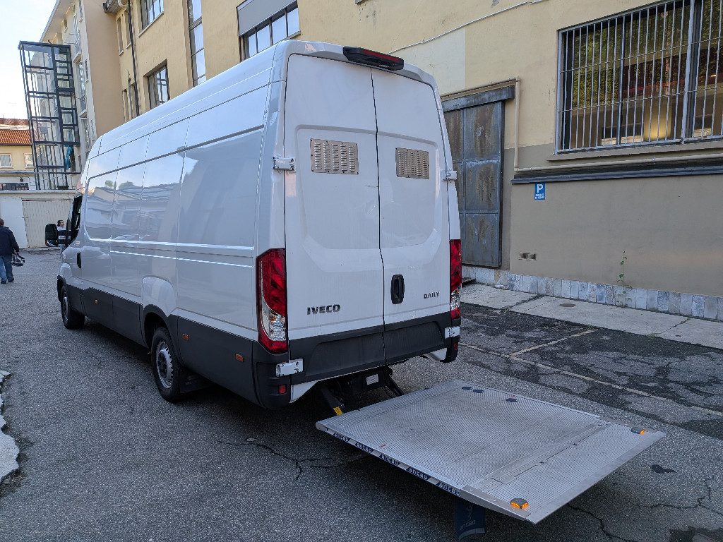 IVECO Daily 35-160  SUPERLUNGO TA    SPONDA IDRAULICA - 4