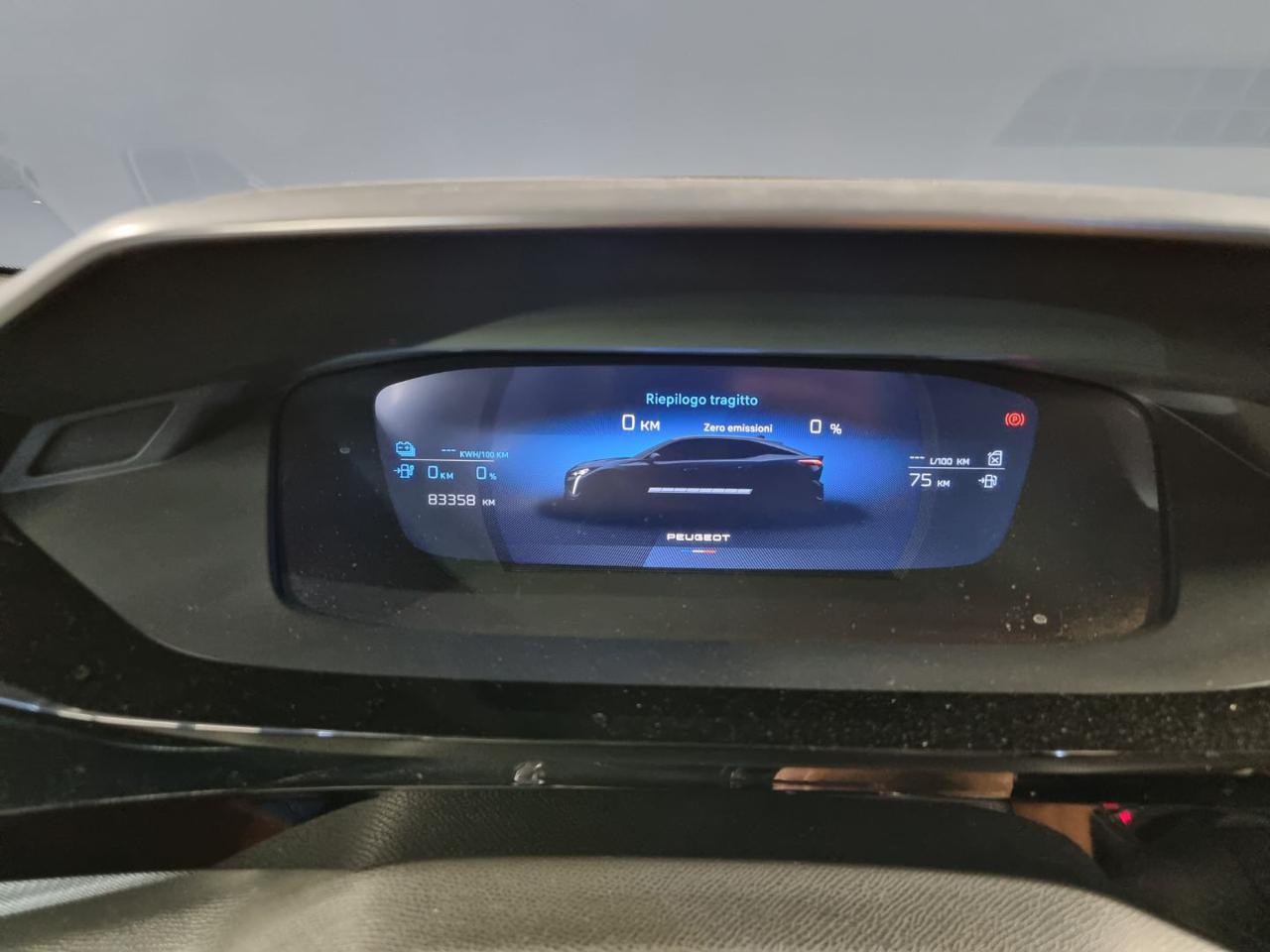 PEUGEOT 408 Plug-in Hybrid 225 e-EAT8 GT - 8