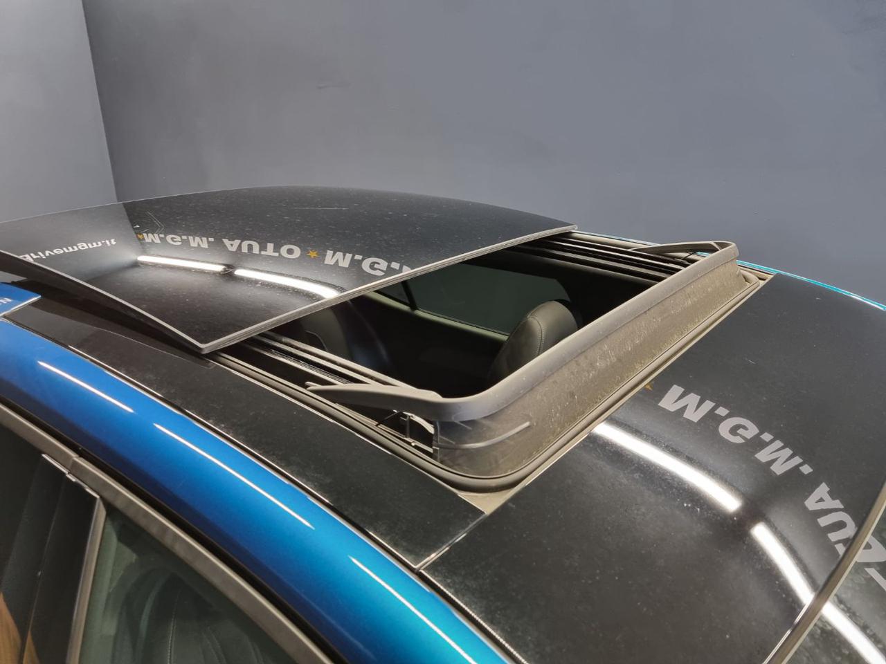 PEUGEOT 408 Plug-in Hybrid 225 e-EAT8 GT - 6