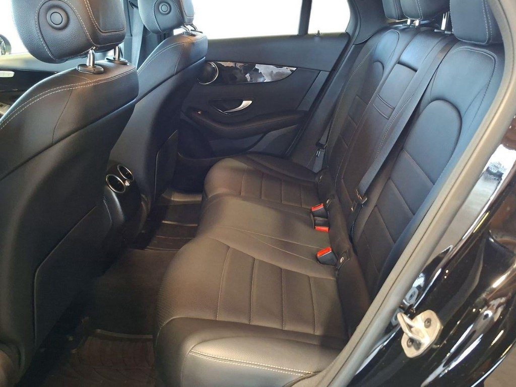 MERCEDES-BENZ GLC 200 4Matic Mild hybrid Coupé Sport - 10