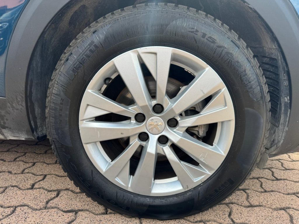 PEUGEOT 3008 BlueHDi 130 S&S EAT8 Active Pack - 21