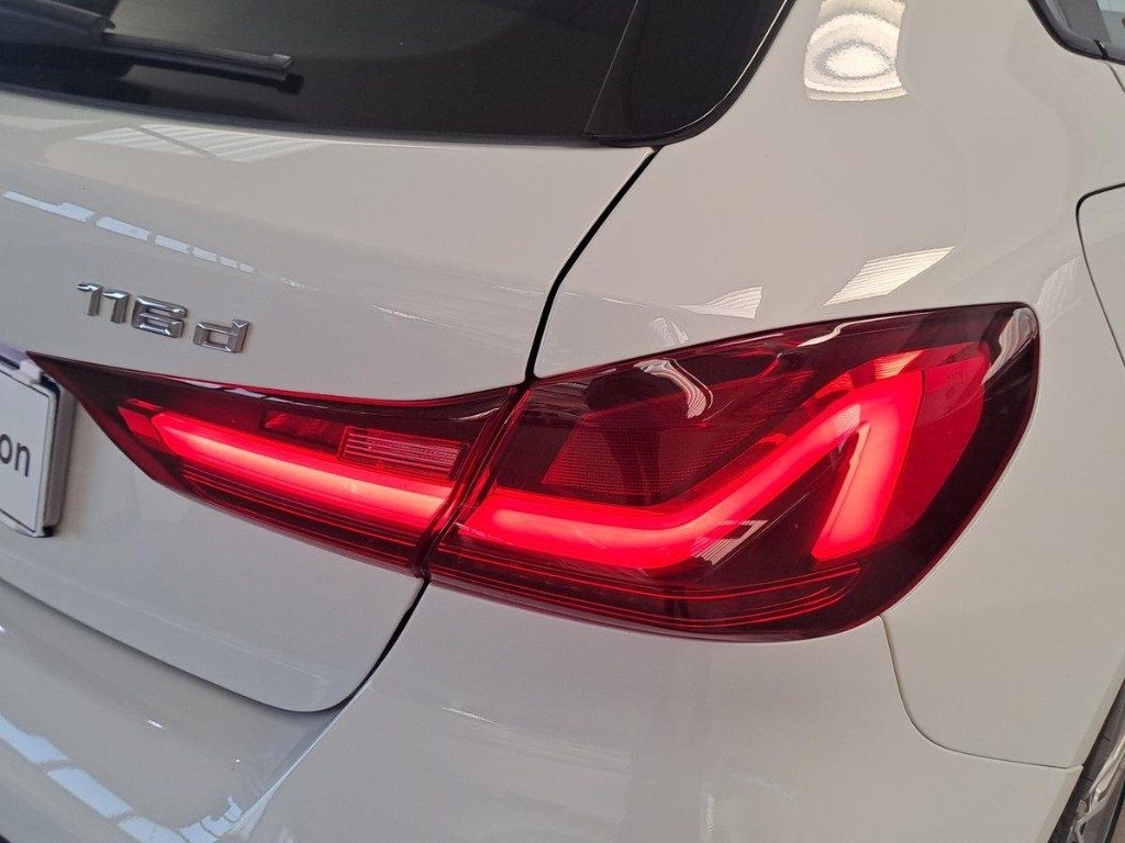 BMW 116 d 5p. Msport Aut. - 7