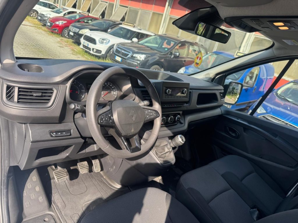 RENAULT Trafic BluedCi 150CV L2-PL-TN Authentic - 9