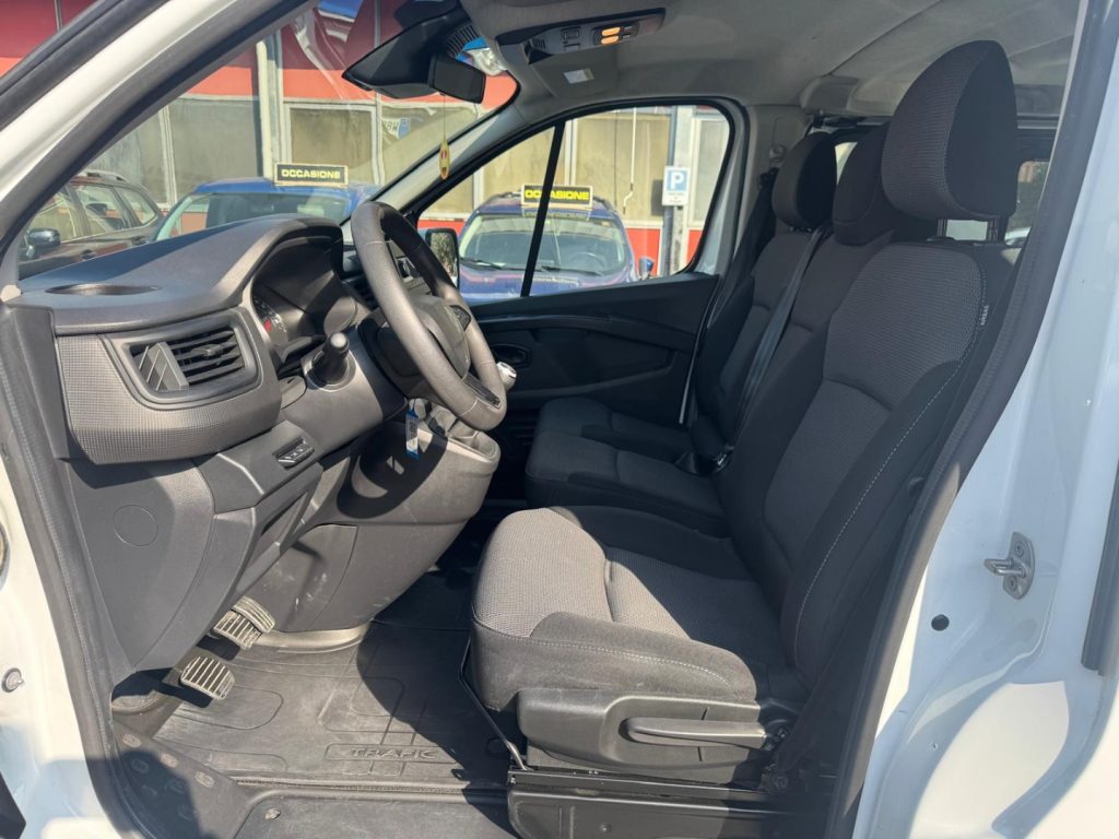RENAULT Trafic BluedCi 150CV L2-PL-TN Authentic - 10